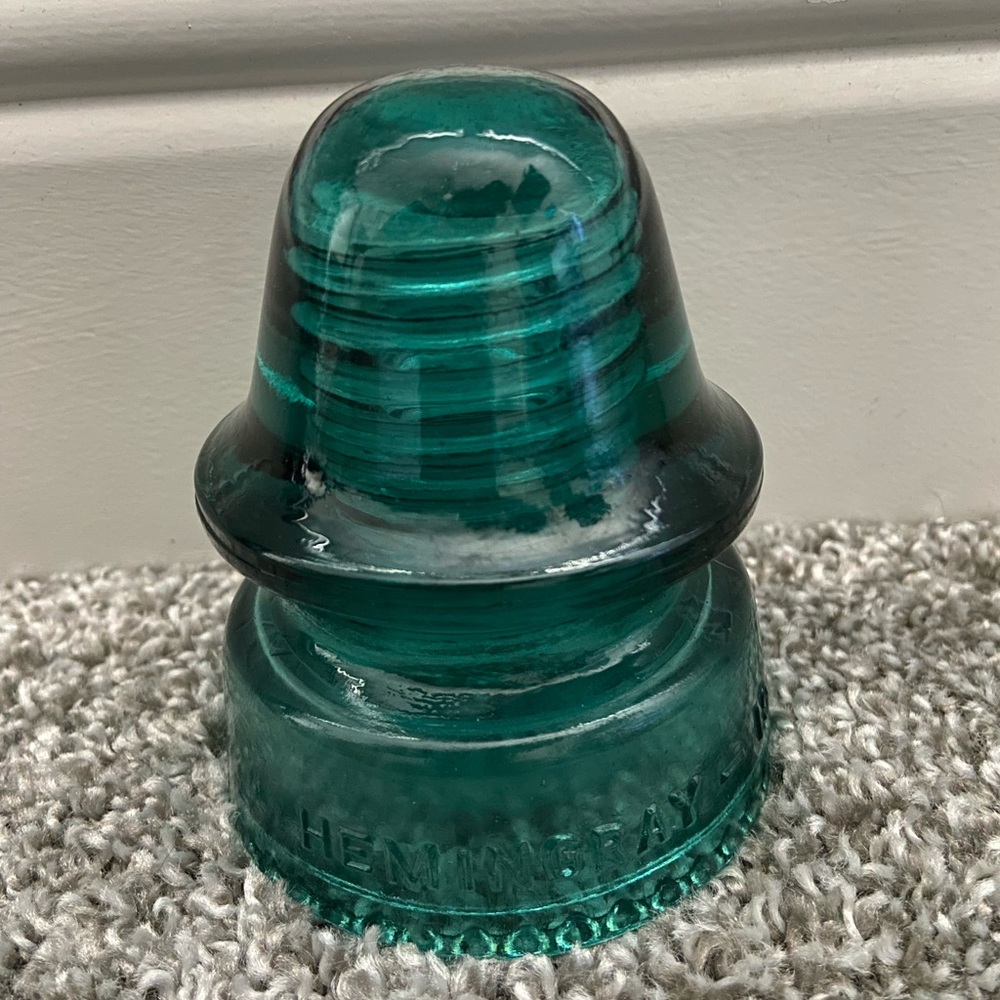 Vintage Hemingray - 19 insulator made in USA